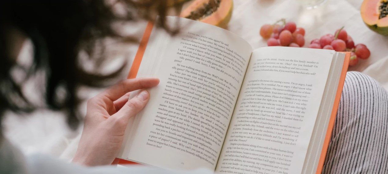 Fueling Knowledge: Exploring the Best Books on Metabolism and Health